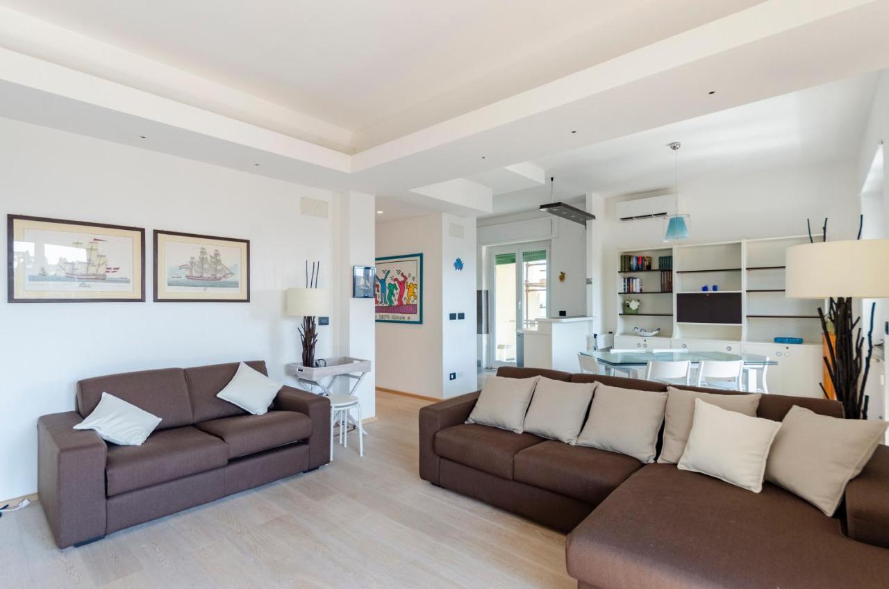 Joivy Great Flat With Sea View Daire Cenova Dış mekan fotoğraf